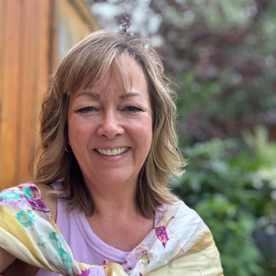 Tania Brightman - Reiki Master - LunaHolistic.com